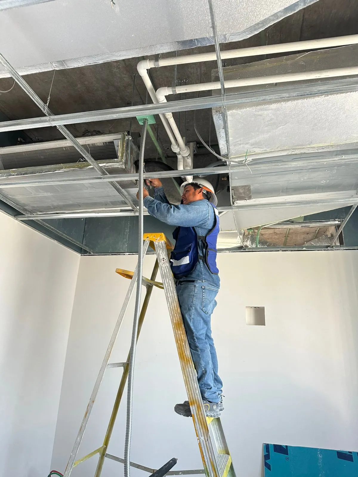 electricidad-comercial-e-industrial